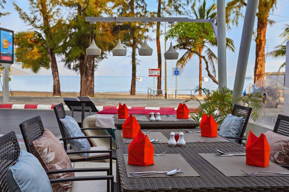 The Royal Palm Beach Front Patong Экстерьер фото
