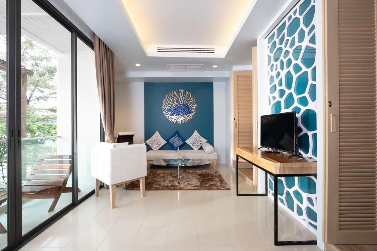 The Royal Palm Beach Front Patong Экстерьер фото