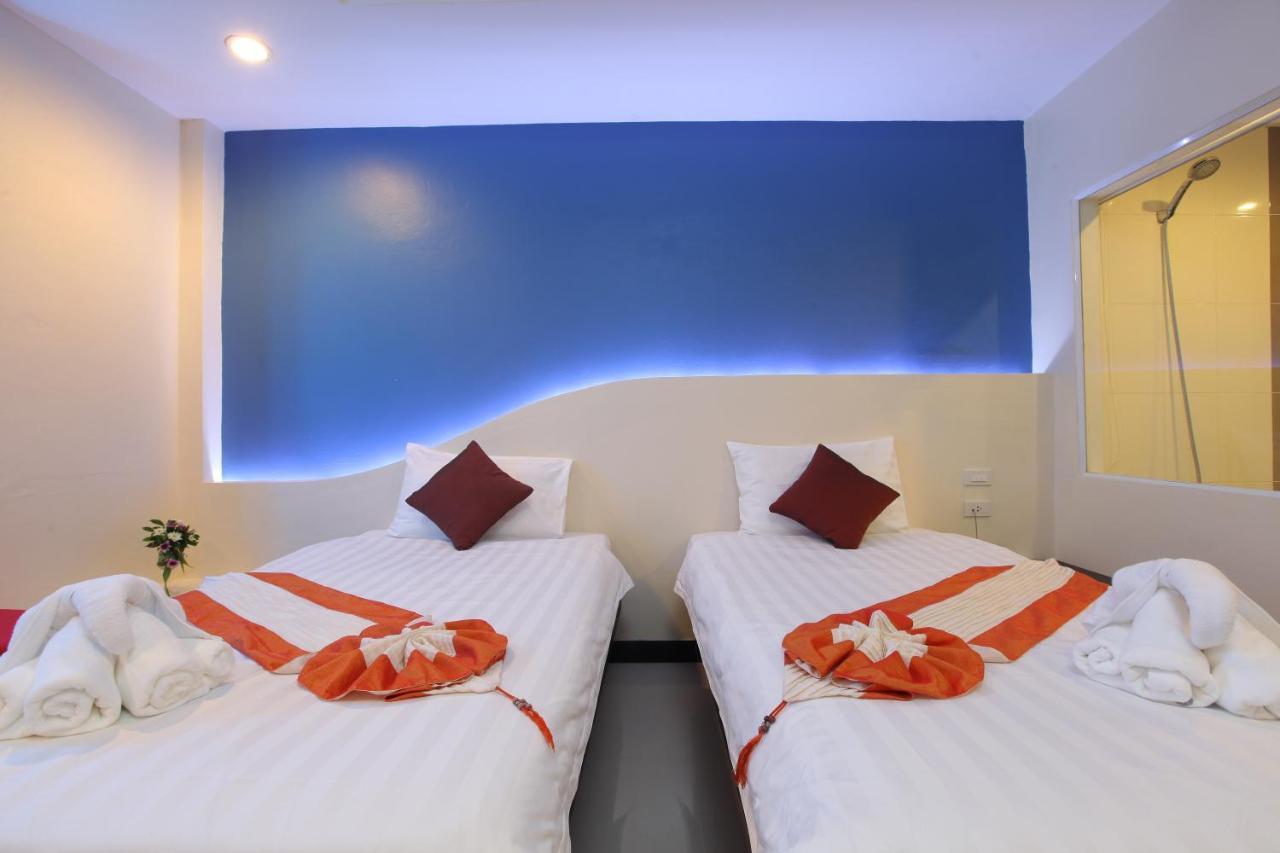 The Royal Palm Beach Front Patong Экстерьер фото