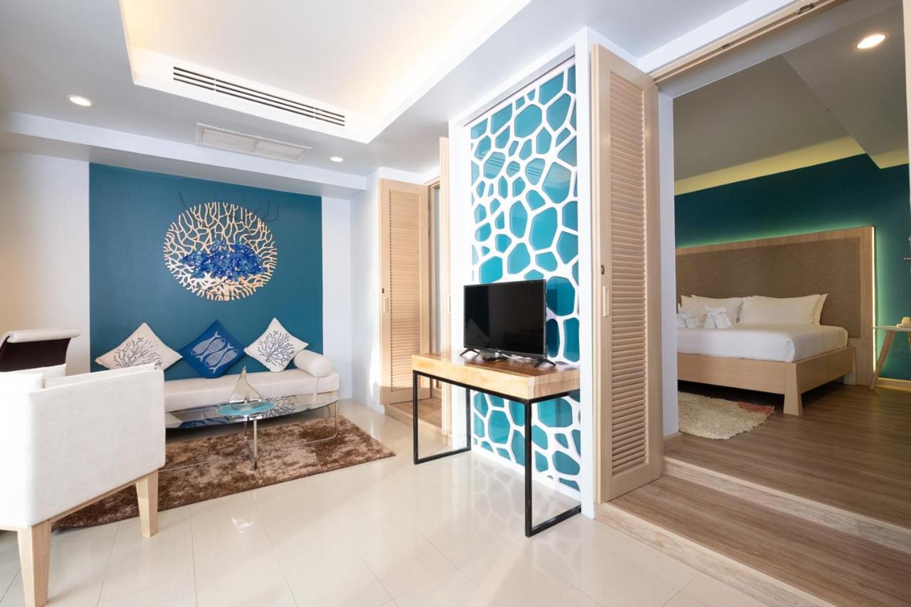 The Royal Palm Beach Front Patong Экстерьер фото